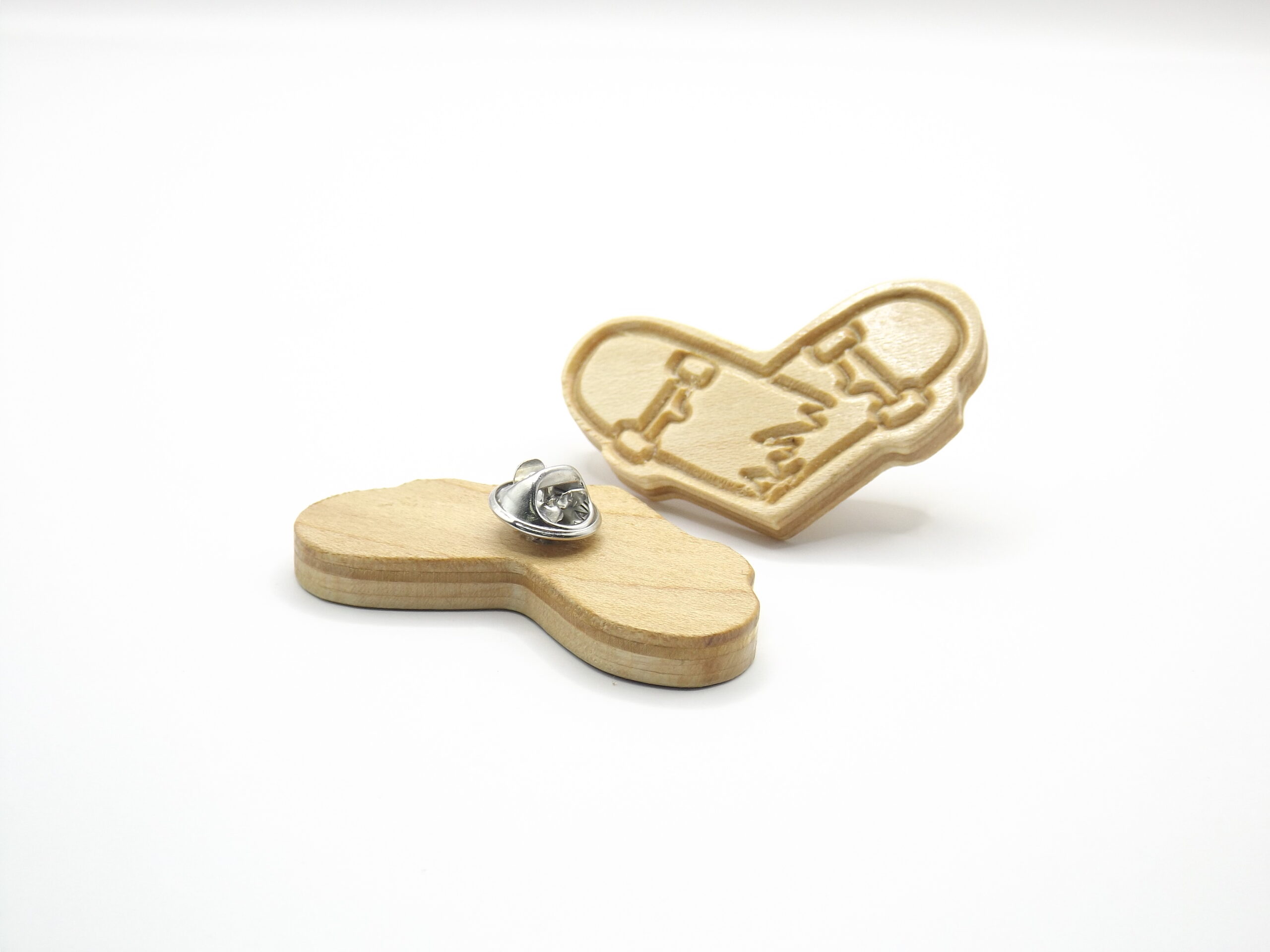 Piocha - Pin SkateLove Neutro - Imagen 3